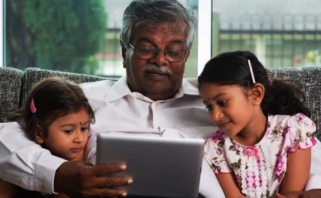Virtual-Grandparenting-indian