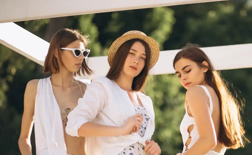 Summer Fashion & Beauty Trends