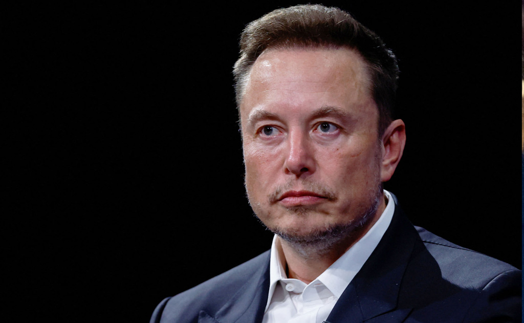 elon-Musk-Challenges-Trump