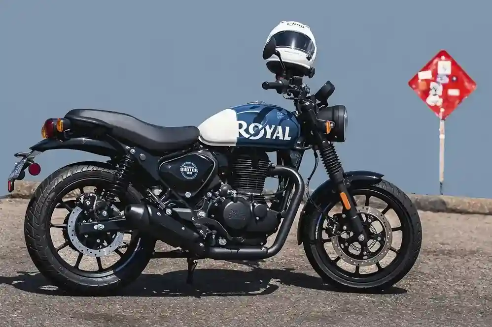 Royal Enfield Makes History With 1M Sales in 2025